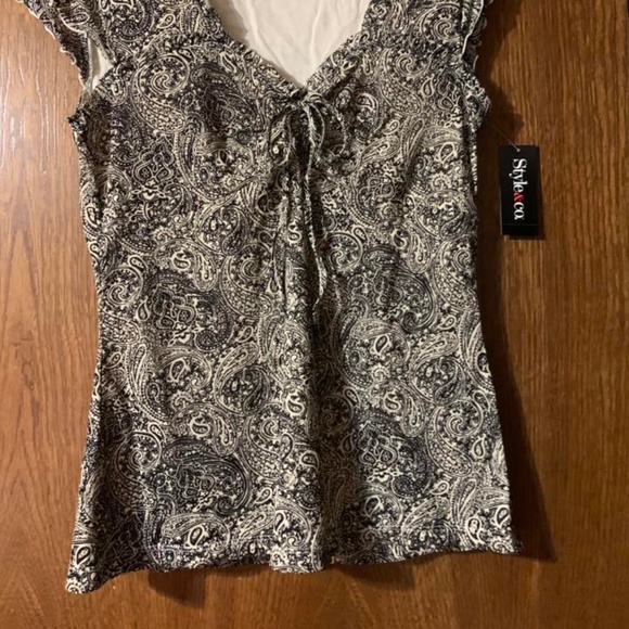 Style & Co Top - Picture 2 of 3